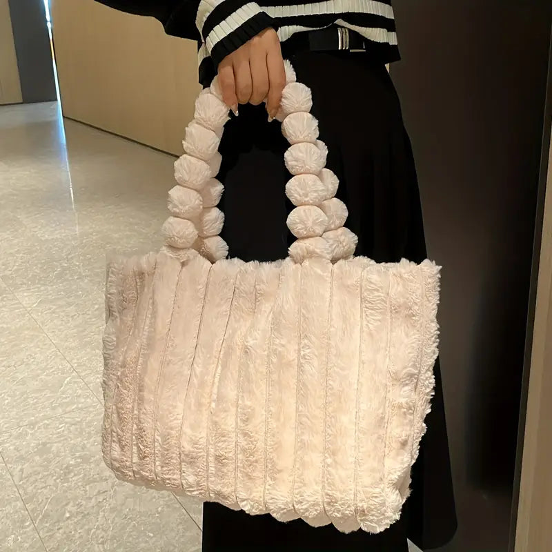 Fluffig tygväska