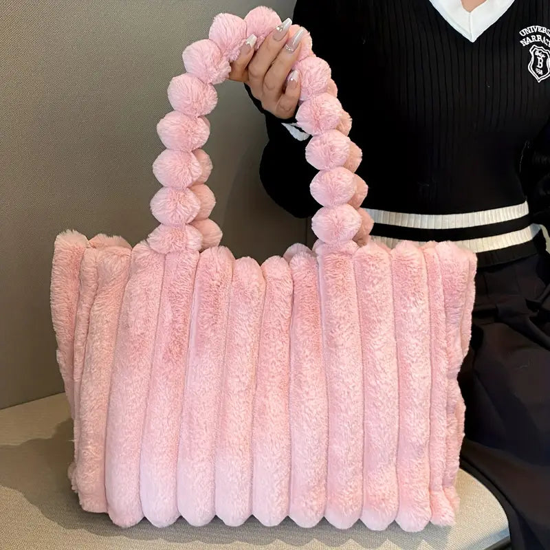 Fluffig tygväska