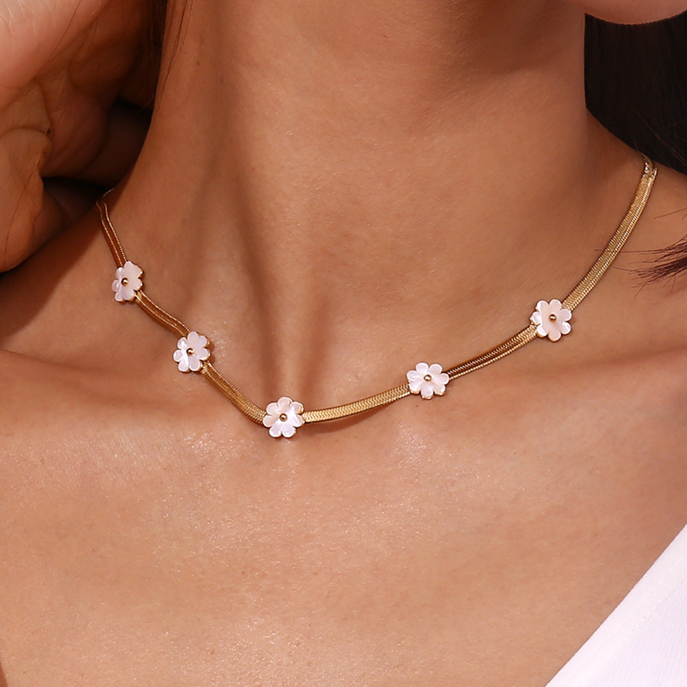 Flower Necklace