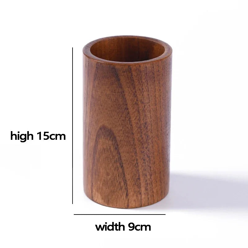 Handskuren teakwood-matlagning