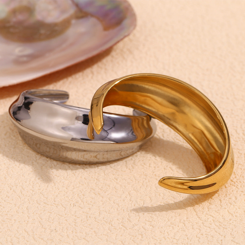 The Beverly Cuff